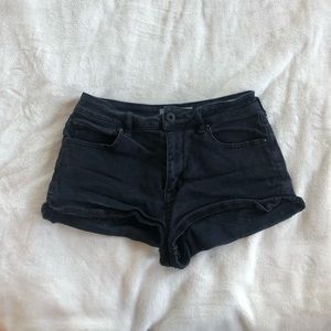 Bullhead Super High Rise Shorts!